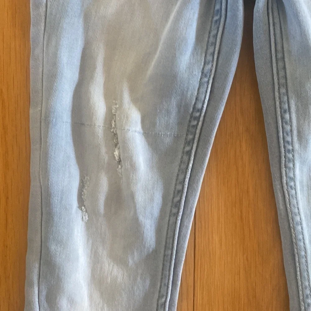 Justice Light Denim Distressed Jeggings 8 Slim